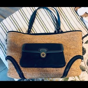 Rare Coach Navy Leather trim/Straw Shopper with little signs of use.